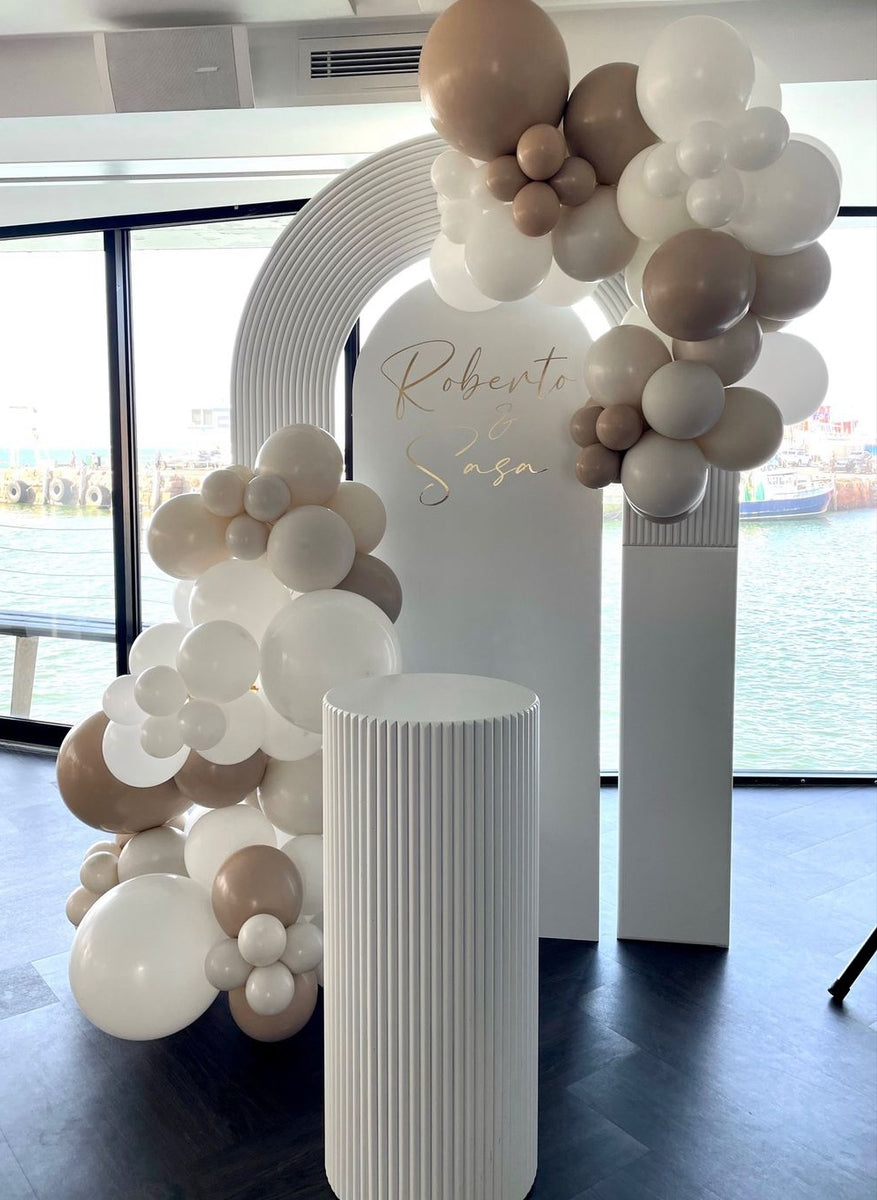 Laura half ripple white arch – Arabella Events